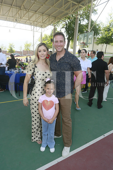 Mayra Islas , Oscar Tamez y Marian Tamez