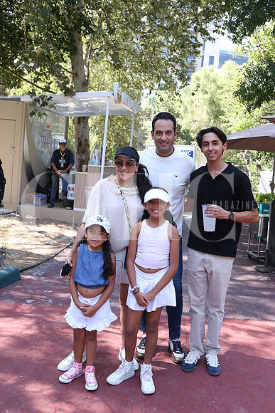 Sandy Carvajal, Javier Arroyo, Santiago de la Torre, Ines Arroyo y Sara Arroyo 1