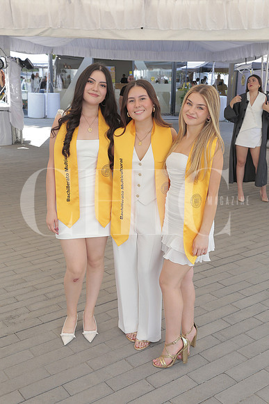 Cecilia Garcia Robles, Marifer Rodriguez y Loreta Galan 3
