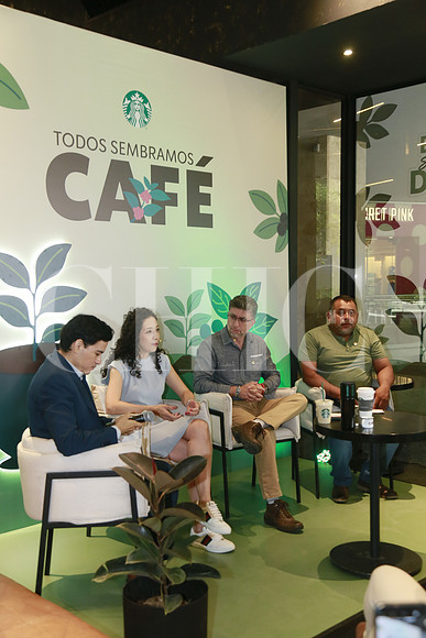 Hiram Bernal, Saraí Jiménez, Mario López y Joel Morales (4)