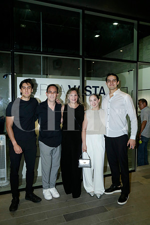 José Andres Velázquez, Javier Velázquez, Diana de Velázquez, Regina Velázquez y Claudia Campero (3)