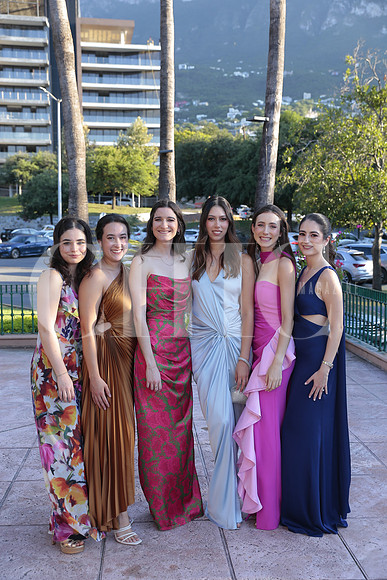 Balbina Abrego, Erika Garza, Cristina Jaime, Fernanda Fiehn, Paulina Zambrano y Maria Marenco 3