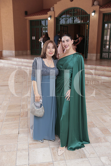 Maria Eugenia Benavides y Vanessa Reyes 3