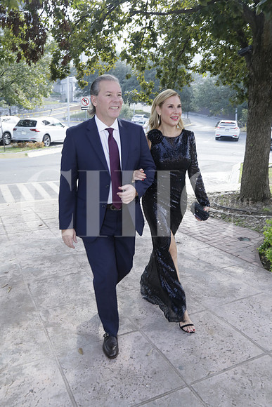 Ricardo Albuerne y Carolina Pro de Albuerne (3)