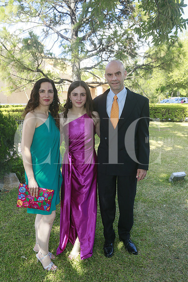 Alma Elizondo de García Corrral, Lorena García Corral y Octavio García Corral