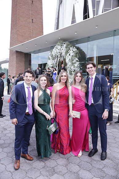 Jaime Garza, Marifer Lozano, Sandra de Lozano Raquel Lozano y Antonio Pena 0