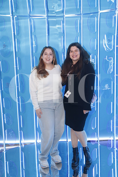 Paula Aguilar y Sandra Aguilar 1