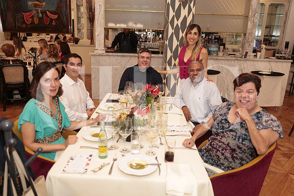 Adriana Vargas, Juan de Dios Calderon, Fabricio Cantu, Feniosky Peña Mora, Alin Drivet y Paloma Gonzalez 2