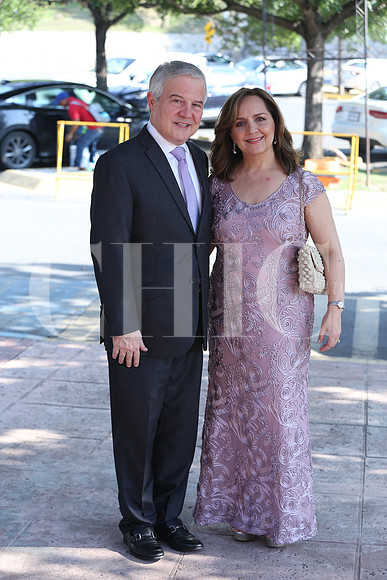 Humberto Llovera y María Teresa Cantú de Llovera 0