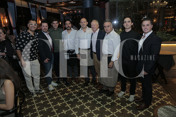 Sergio Villarreal, Humberto Falcon, Javy Muñoz, Juan Pablo Ramirez, Rudy Witte, Martin Skelton, Alfonso Ramirez, Pablo Witte y Jose Pablo Godinez 5