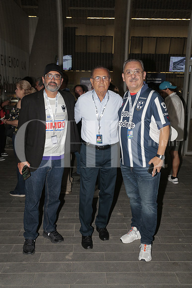 Luis Alberto Valdés, Arturo Valdés y David Gonzalez 1