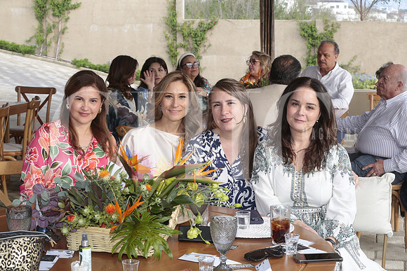 Gaby Rivera, Martha Cantu, Sonia Gonzalez y Gaby Flores 4