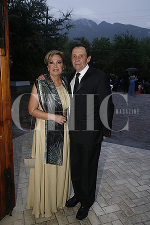 Marilinda de Fernández y Carlos Fernández