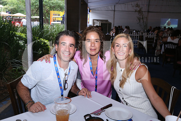 Gonzalo Estrada, Rosenda Martínez y María Garza de Estrada 1