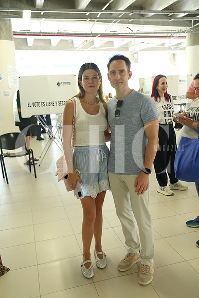 Daniela Garza y Eugenio Morales 0
