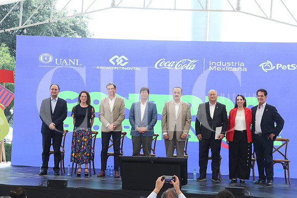 Jorge García Segovia, Mar Prian, Jaime Camara, Santos Guzmán, José Borda, Jaime Yesaki, María Fernanda Salinas y Jorge Morales6
