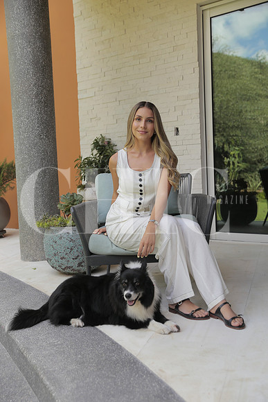 Valeria Capacete 2