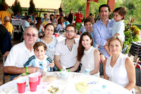 Andrés Páez,Carlos de la Garza Santos, Mónica de la Garza, Marcelo de la Garza, Alejandra Morales, Rafael Páez, Mateo Páez y Sonia Gossler