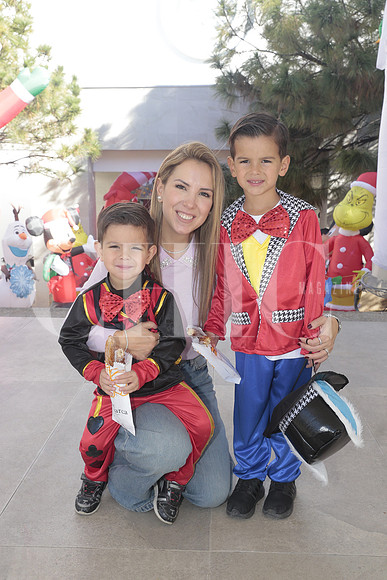 Judith Elizondo, Jose Andres Rodriguez y Juan Pablo Rodriguez 4