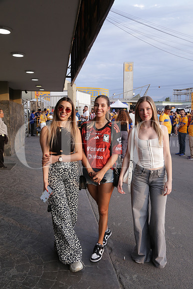 Lucia Martínez, Agustina Arrazola y Juliana Burgueño1