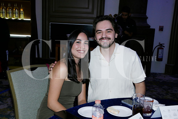 Daniela Cadena y Luka Bentivoglio (2)