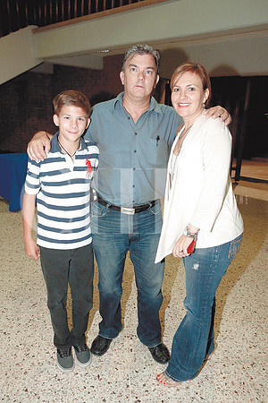 Alexander Garza, Alejandro Garza y Alicia de Garza