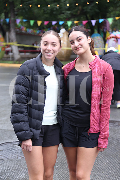 Regina Sánchez y Victoria Carlon 1