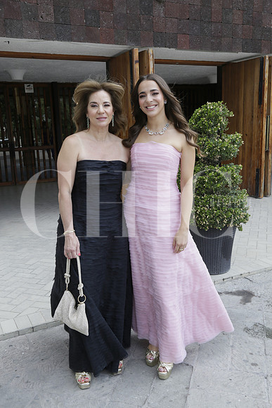 Carmen de Llaguno y Paloma Llaguno (3)