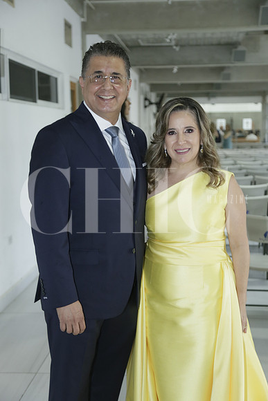 (papás de la novia) Jesús Gómez y Myrna González