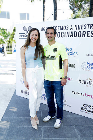 Nancy Llovera de Celada y Carlos Celada (2)