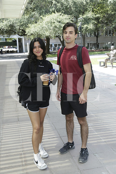 Danna Garate y Patricio Martínez