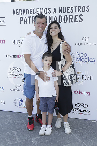 Gerardo Rodríguez, David Rodríguez y Erika Fernández