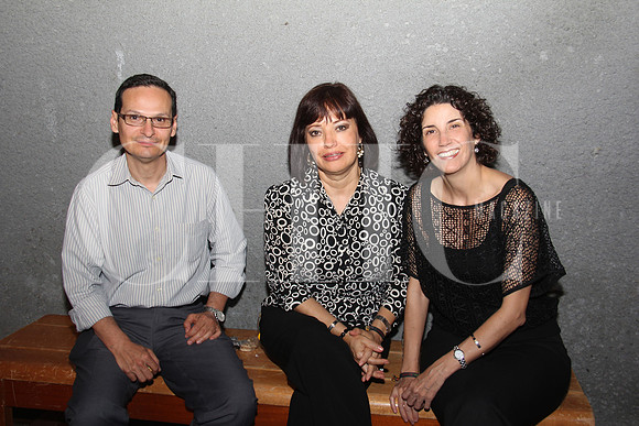 Mario Martínez, Cristina Escaureatza y Rosy Bustindui (1)