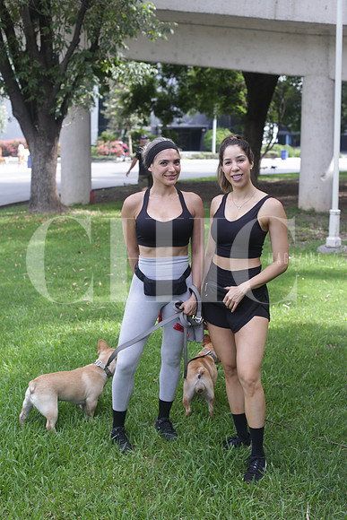 Tania Escalante y Grecia Campos 0