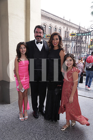 Laura Treviño, Gonzalo Treviño, Laura Treviño y Eva Treviño1