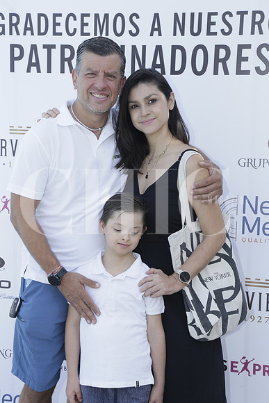 Gerardo Rodríguez, David Rodríguez y Erika Fernández (2)