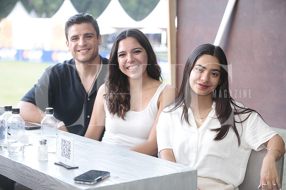 Roberto Saldaña, Marcela Gonzalez y Nahomi Garza 2