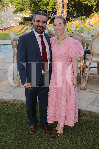 Daniel Garza y Venezia Garza 1