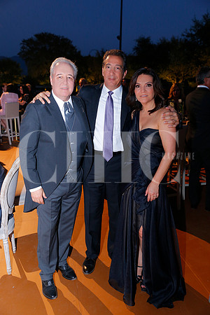Fernando Garza, Carlos Kalifa y Elsa Mata de Kalifa (3)