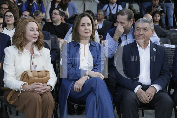 Carmén Junco de garza T, Eva Garza Laguera de Fernández y José Antonio Fernández