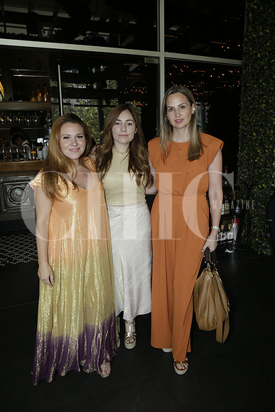Lily Pierce, Deborah Pierce y Adriana Martínez (2)