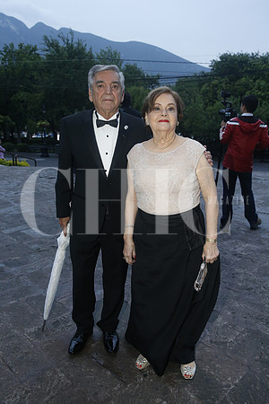 Arturo Martínez y Graciela de Martínez