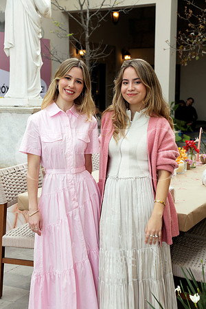 Milena Garza y Mariale de Hoyos (2)