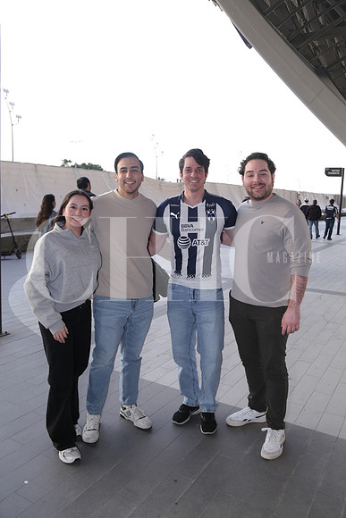 Pamela Cruz, Mauricio Cuevas,Patricio Villarreal y Ricardo Lozano 0