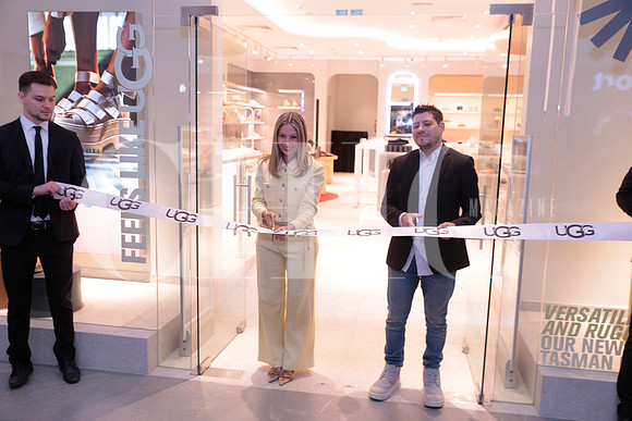 UGG inauguracion Paseo San Pedro 13