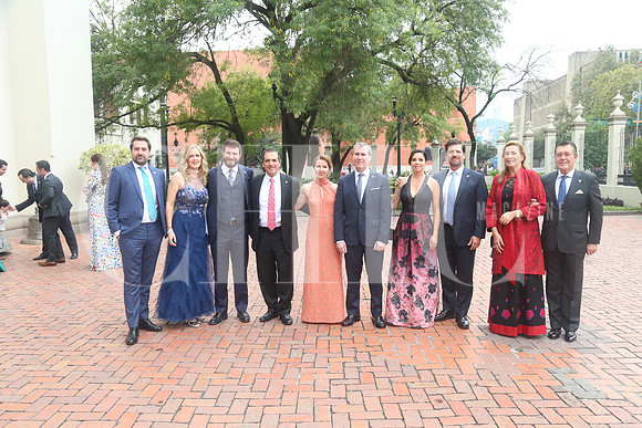 Gonzalo, Julia, Eduardo, Luis, Maricarmen, Esther, Eduardo, Martha y Luis