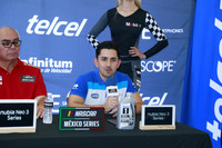 Abraham Calderón