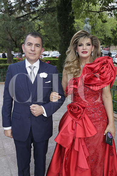 (papás del novio) Alejandro Serna y Rosy Garza de Serna