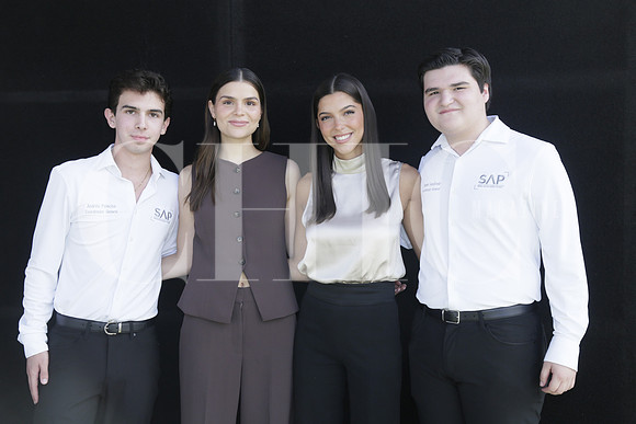 Andrés Palacios, Valeria Quintana, Eugenia Rodríguez y Daniel Sepúlveda