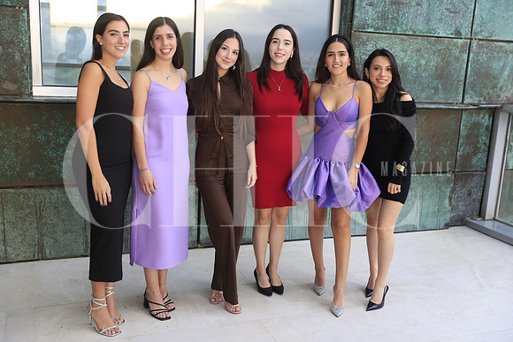Priscila Garza, Lizbeth Mata, Frida Hemilson, Andrea Galvan, Regina Robles y Susana Garza 4